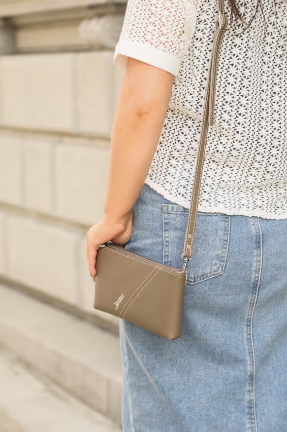 Bristol leather crossbody wallet in Clay, handmade in Maine by Janell Bags